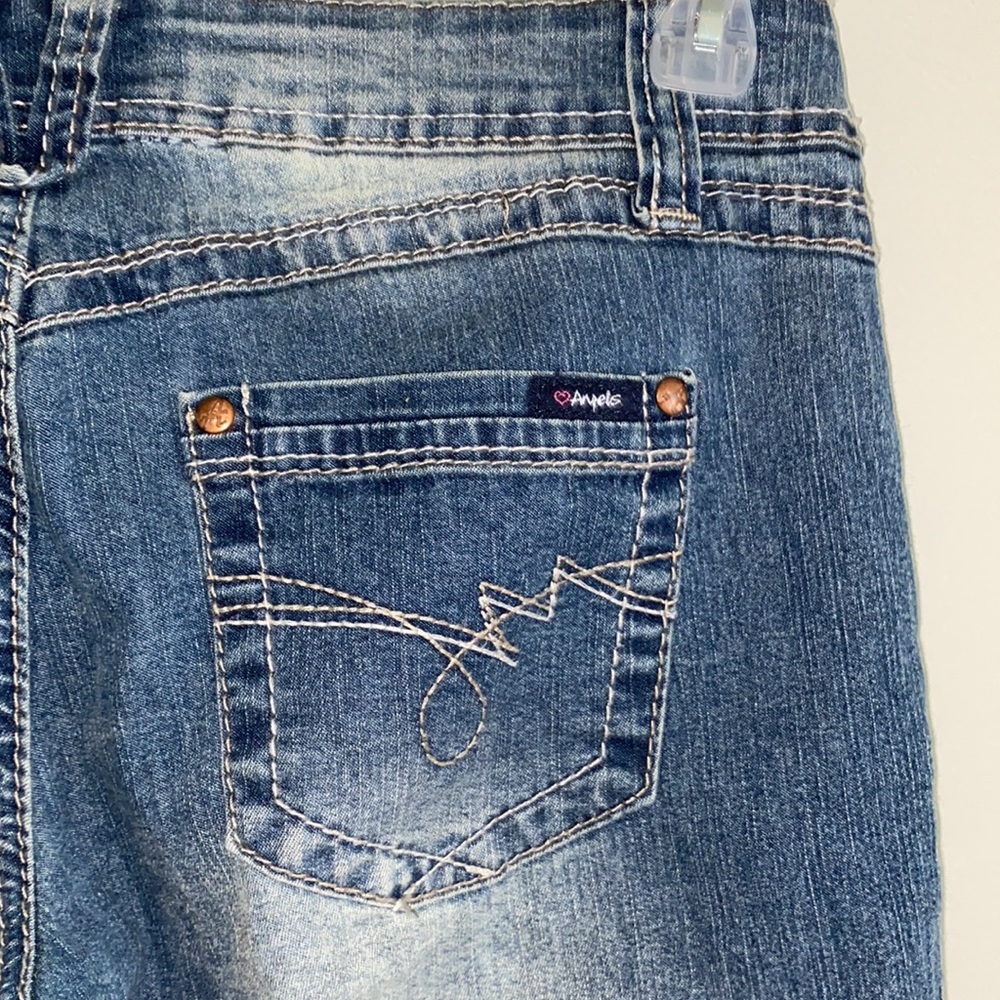 Capris - Picture 5 of 5